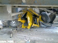 В Баку произошла цепная автоавария - КамАЗ,Mercedes, автобус и "Рено"  (фото)