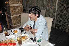 Аян Бабакишиева отметила день рождения веселыми играми с призами (фотосессия)