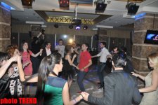 Аян Бабакишиева отметила день рождения веселыми играми с призами (фотосессия)