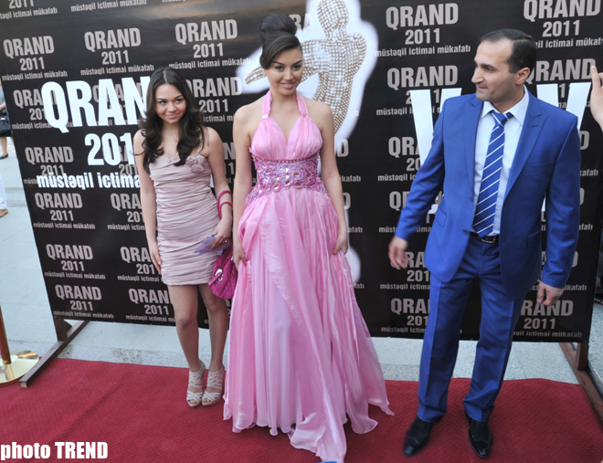 Азербайджанская участница "Евровидения" отмечает юбилей: "Люблю вас всех!" (фото)