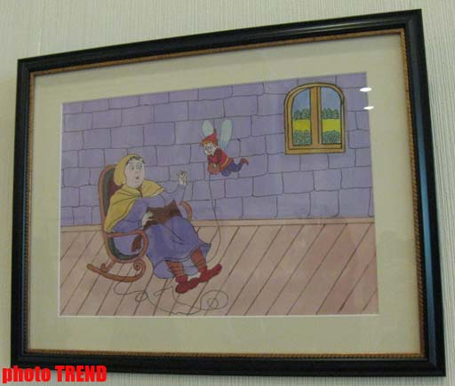 Юная художница Айгюль Мехдиева и ее герои (фотосессия)