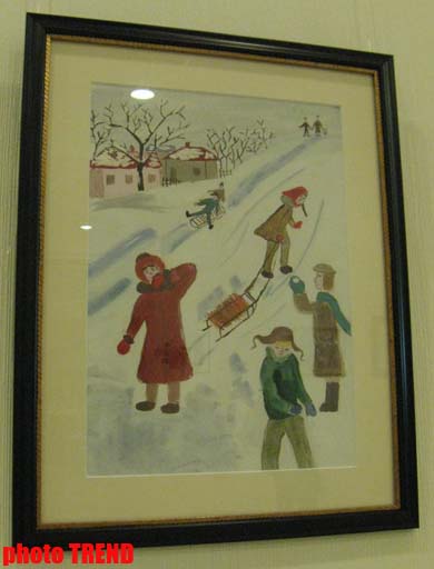 Юная художница Айгюль Мехдиева и ее герои (фотосессия)