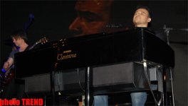 В Баку состоялся грандиозный концерт с участием звезд, посвященный "Евровидению-2012" (фотосессия)