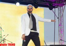 В Баку состоялся грандиозный концерт с участием звезд, посвященный "Евровидению-2012" (фотосессия)