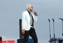 В Баку состоялся грандиозный концерт с участием звезд, посвященный "Евровидению-2012" (фотосессия)