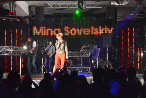 Мина Советская выступила с первомайским концертом (фотосессия)