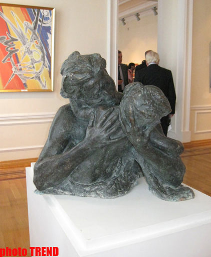 В Баку открылась выставка "Одна нация - два государства" (фотосессия)