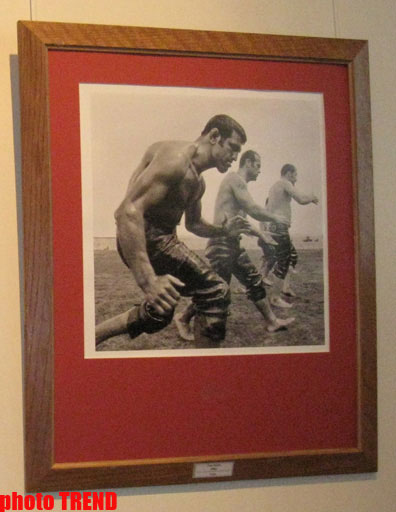 В Баку открылась выставка "Одна нация - два государства" (фотосессия)