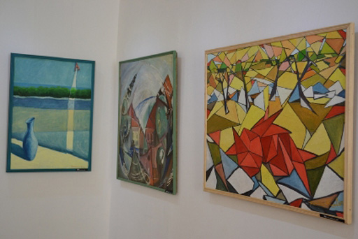 В Баку состоялась первая выставка Гюндуза Хунлара (фото)