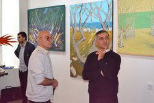 В Баку состоялась первая выставка Гюндуза Хунлара (фото)