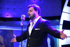 Кенуль Арифгызы представляет рискованный телепроект "Песня прошлого века" (фото)