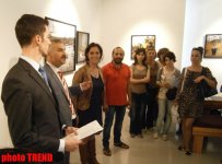 "Жидкая земля" Рены Эфенди - от социальной фронтальности Апшерона до бабочек (фотосессия)