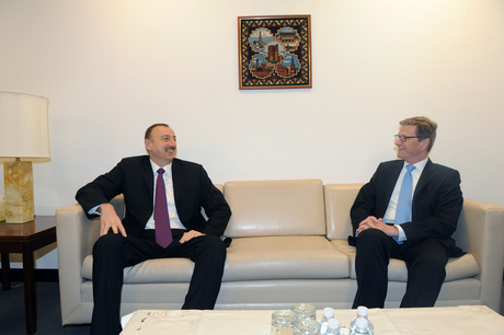 Президент Азербайджана встретился с министром иностранных дел Германии