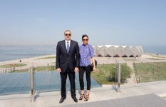 Президент Азербайджана и его супруга приняли участие в открытии "Baku Crystal Hall", где состоится конкурс "Евровидение-2012" (ФОТО)