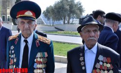 В Азербайджане отмечается День Победы над фашизмом (ФОТО)