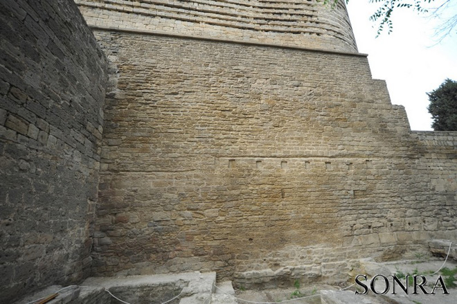 Девичья башня Баку после музейно-консервационных работ (фотосессия)