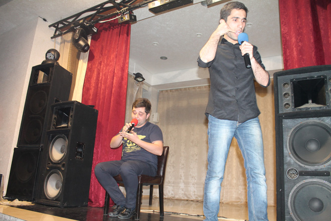 В Баку представлен комедийный проект "Erkin Ergin stand up show" (фотосессия)