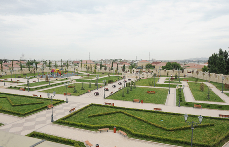 Президент Азербайджана принял участие в открытии парка в Сураханском районе Баку (ФОТО)