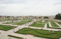 Президент Азербайджана принял участие в открытии парка в Сураханском районе Баку (ФОТО)