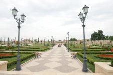 Президент Азербайджана принял участие в открытии парка в Сураханском районе Баку (ФОТО)