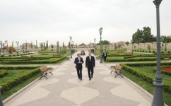 Президент Азербайджана принял участие в открытии парка в Сураханском районе Баку (ФОТО)