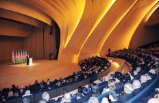 Президент Азербайджана и его супруга приняли участие в церемонии открытия Центра Гейдара Алиева (ФОТО)