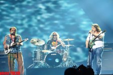 В "Baku Crystal Hall" состоялась первая репетиция участника «Евровидения 2012» (фотосессия)