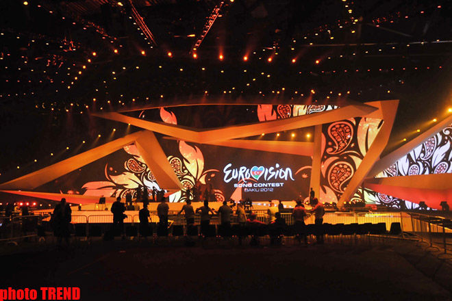 В "Baku Crystal Hall" состоялась первая репетиция участника «Евровидения 2012» (фотосессия)