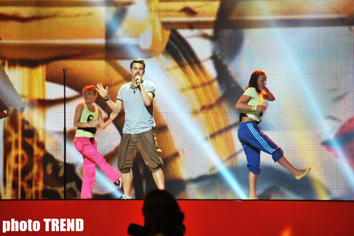 Паша из Молдовы на сцене "Baku Crystal Hall" (фотосессия)