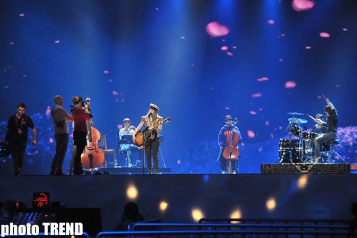 Участница "Евровидения" от Дании надеется, что ее песня дойдет до каждого сердца (ФОТО)