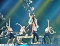 Зажигательная композиция и хореография на сцене  "Baku Crystal Hall" (фотосессия)