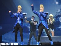 Гиперактивные близнецы на сцене "Baku Crystal Hall" (ФОТО)