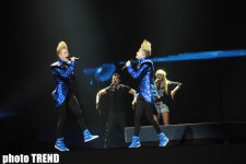 Гиперактивные близнецы на сцене "Baku Crystal Hall" (ФОТО)