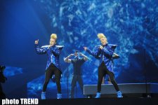 Гиперактивные близнецы на сцене "Baku Crystal Hall" (ФОТО)