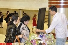 В Баку состоялось дефиле Фахрии Халафовой, посвященное «Евровидению 2012» (фотосессия)