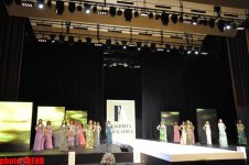 В Баку состоялось дефиле Фахрии Халафовой, посвященное «Евровидению 2012» (фотосессия)