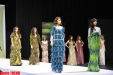 В Баку состоялось дефиле Фахрии Халафовой, посвященное «Евровидению 2012» (фотосессия)