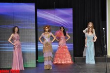 В Баку состоялось дефиле Фахрии Халафовой, посвященное «Евровидению 2012» (фотосессия)