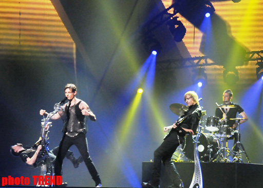 Герои из Беларуси на сцене "Baku Crystal Hall" (фотосессия)