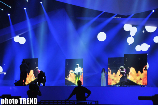 В Баку прошла репетиция украинской участницы "Евровидения-2012" (ФОТО)