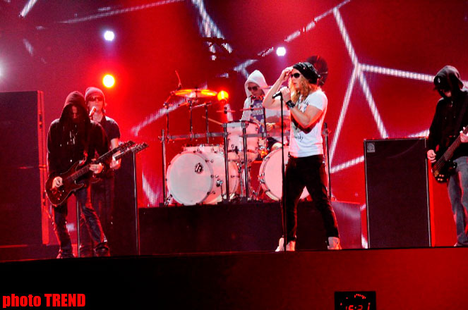 "Не закрывай глаза"  на сцене  "Baku Crystal Hall" (фотосессия)