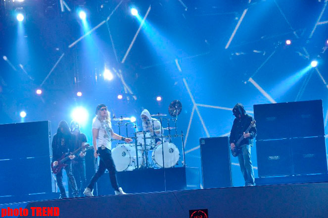 "Не закрывай глаза"  на сцене  "Baku Crystal Hall" (фотосессия)