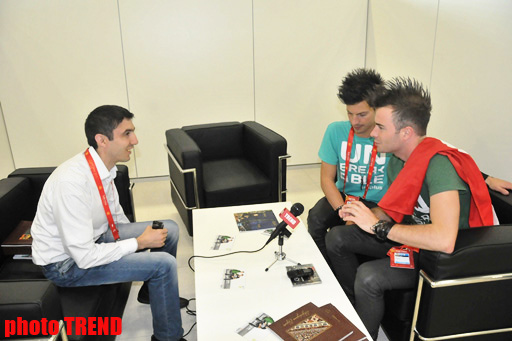 Представителей Швейцарии на "Евровидении-2012" удивила Девичья башня (ФОТО)