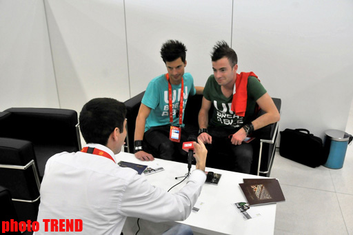 Представителей Швейцарии на "Евровидении-2012" удивила Девичья башня (ФОТО)