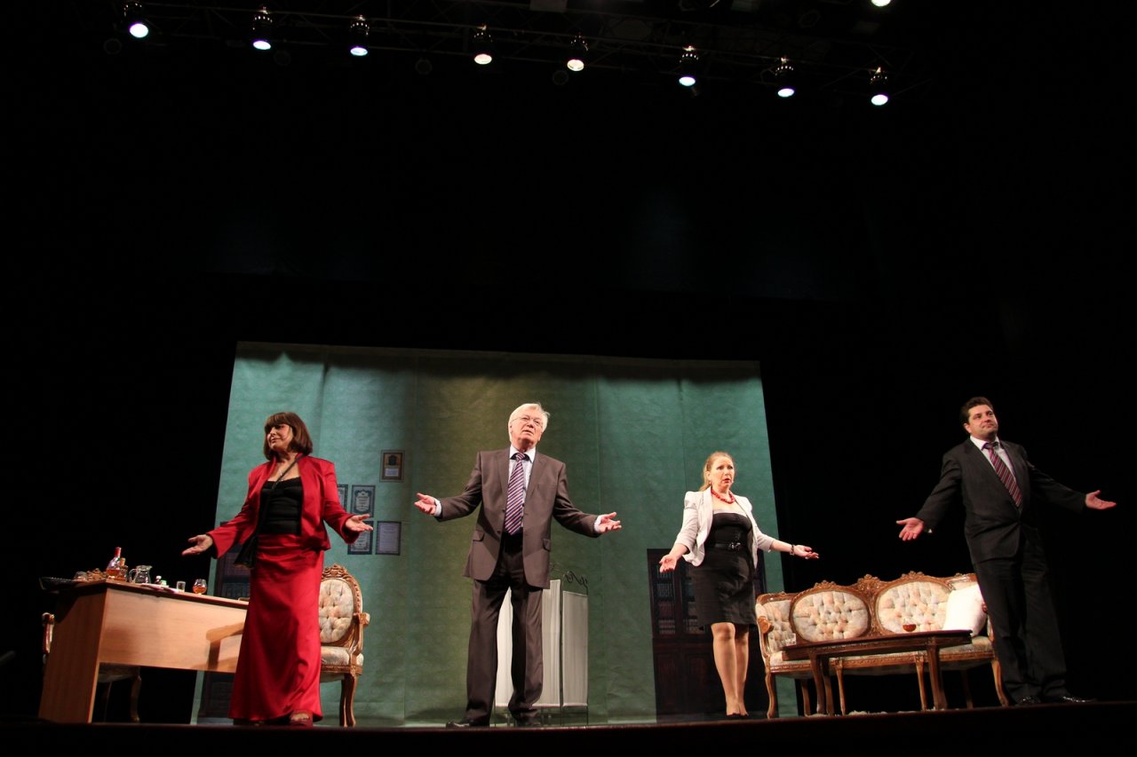 Наталья Варлей и Аристарх Ливанов в Баку: о том, как люди могут превратить свою жизнь в театр (фото)