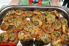 "Бурановские бабушки" накормили журналистов в Баку (ФОТО)