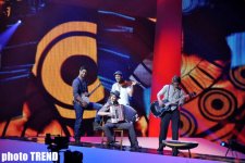 Участница "Евровидения" от Нидерландов представила свою песню (ФОТО)