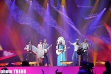 Участница "Евровидения" от Нидерландов представила свою песню (ФОТО)