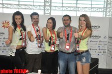 Путешественник и гурман в Баку – представитель Молдовы на "Евровидении 2012" (эксклюзив, фото)