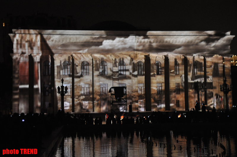 Организация YARAT! представила проект-3D-mapping Мехти Мамедова "Нефть" (ФОТО)